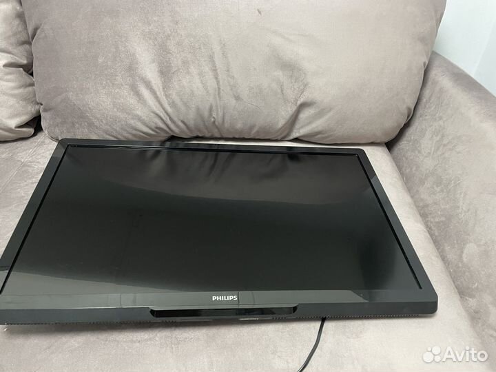 Телевизор Philips 32 дюйма