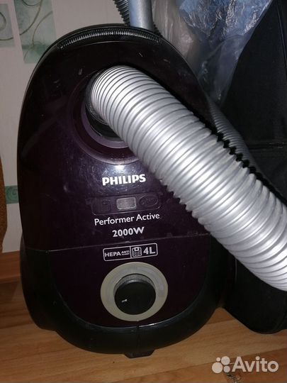 Пылесос Philips Performer Active 2000 W