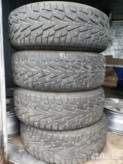 Yokohama IceGuard Stud IG65 265/65 R17