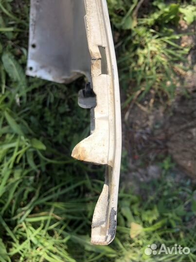 Задний бампер на mitsubishi lancer 10