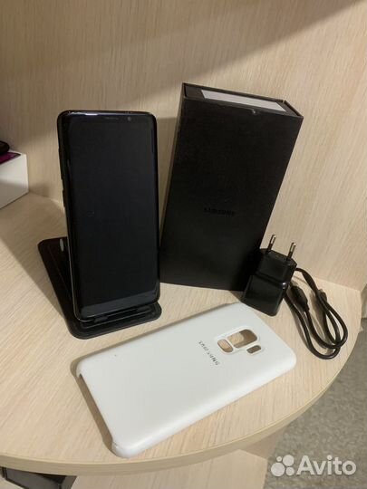 Samsung Galaxy S9 Plus, 4/64 ГБ