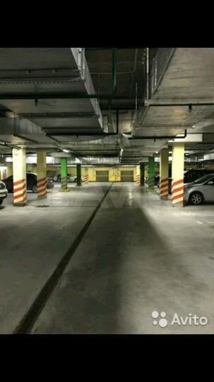 Машиноместо, 15 м²