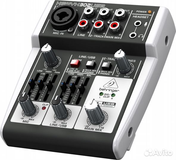 Аналоговый микшер Behringer 302USB