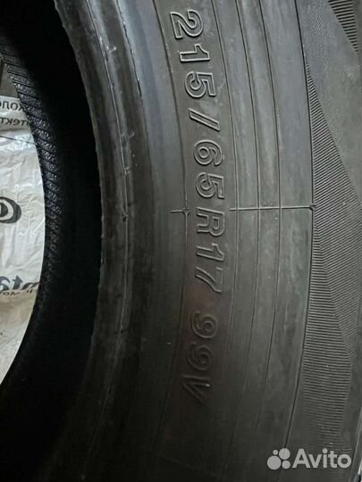 Yokohama BluEarth AE50 215/65 R17