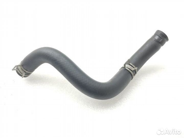 Патрубок системы охлаждения Toyota Wish ZNE10G 1.8