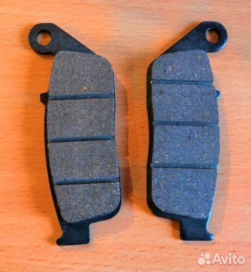 Передние колодки на honda CBR250 CBR400 CB400