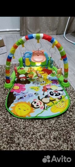 Развивающий коврик с пианино