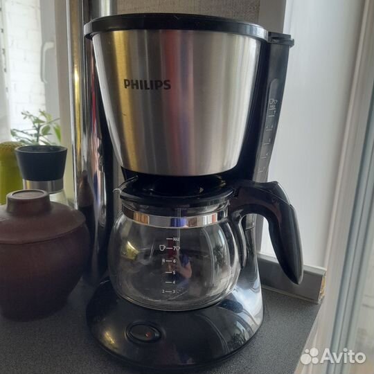 Кофеварка капельная новая