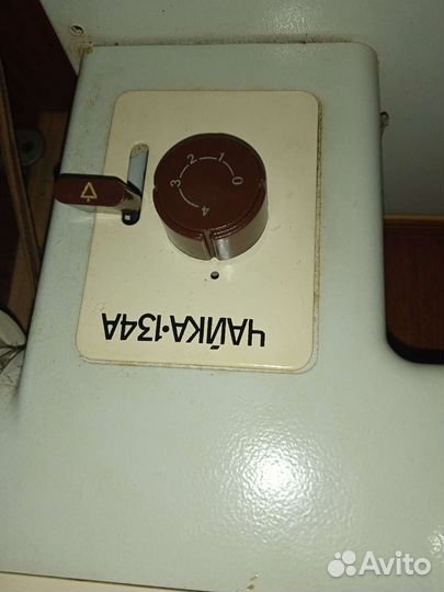 Швейная машина Чайка 134