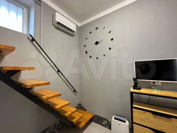 Квартира-студия, 30 м², 1/9 эт.