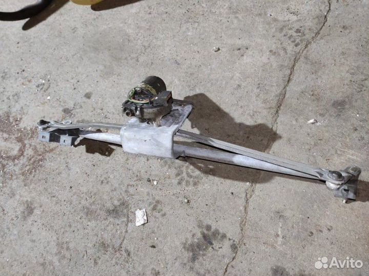 Трапеция стеклоочистителей Audi 100 седан 2.8 AAH