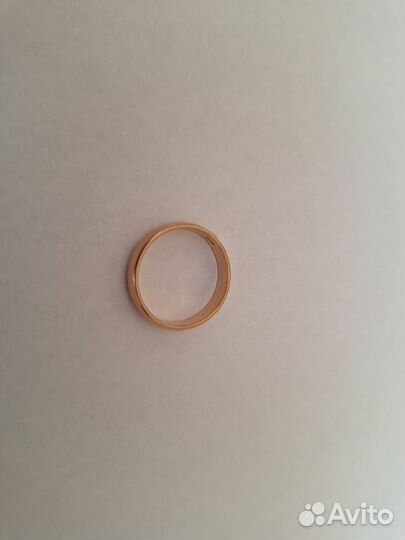 Золотое кольцо. Обручальное кольцо