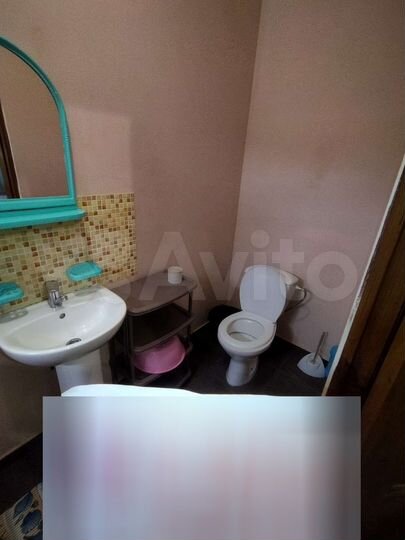 Комната 25 м² в 1-к., 2/3 эт.