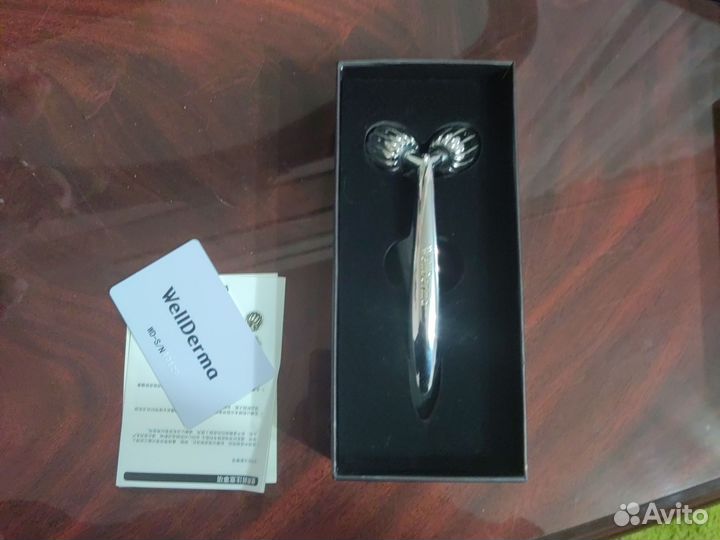 Массажер для лица wellDerma