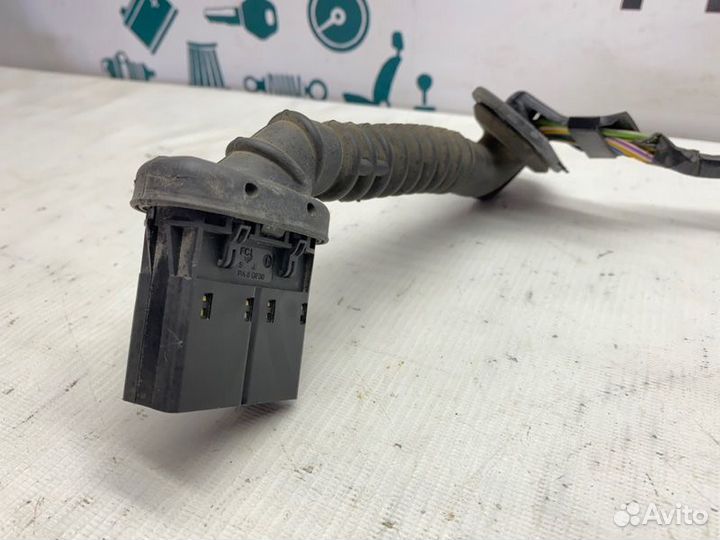 Проводка двери передняя правая Ford Focus 2 shda