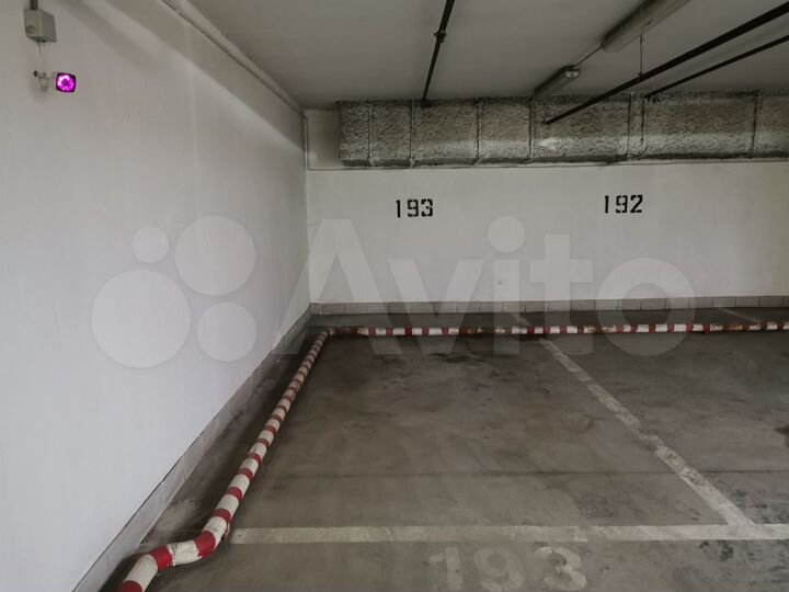 Машиноместо, 15 м²