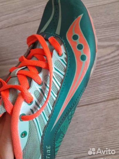 Шиповки для бега женские