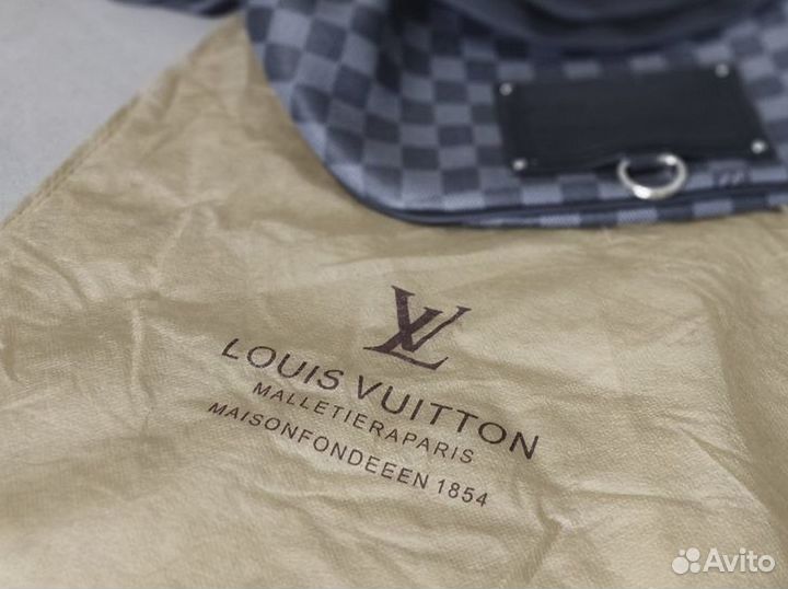 Сумка Louis Vuitton
