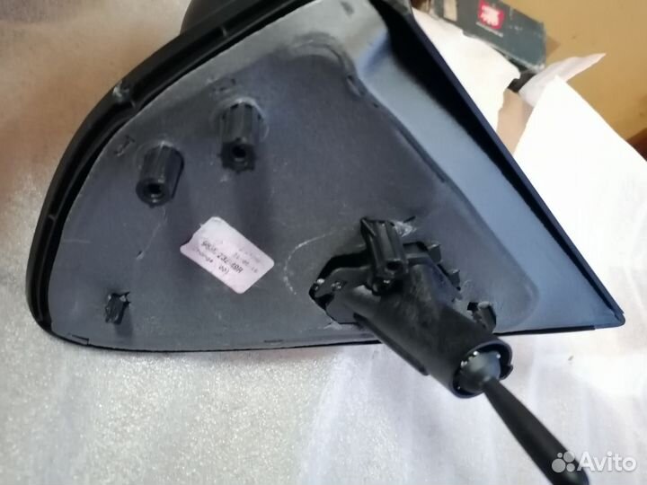 Зеркало боковое левое Renault Logan 2
