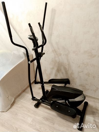 Эллиптический тренажер