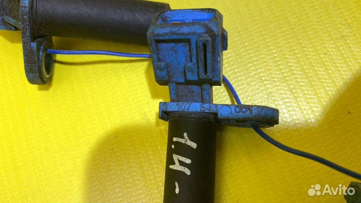 Датчик положения коленвала Ford Focus 2