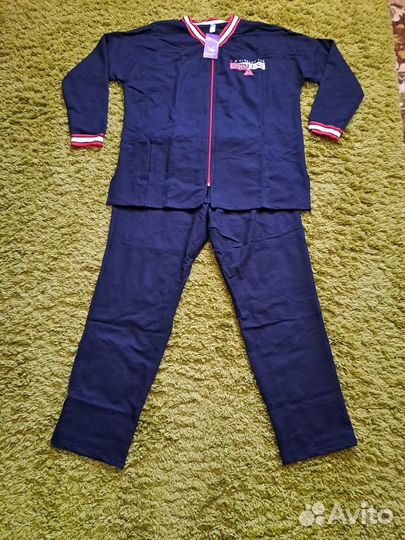 Спортивный костюм женский новый