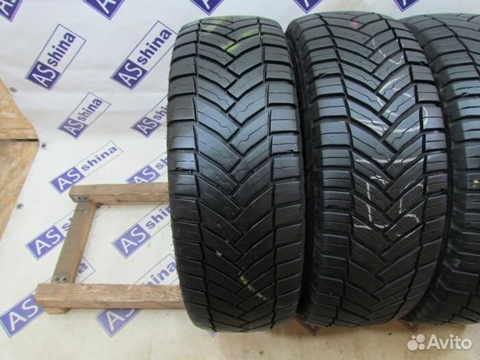 Michelin Agilis CrossClimate 215/65 R16C 86P