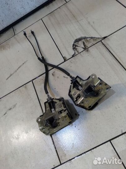 Замок двери renault clio 2 symbol 1