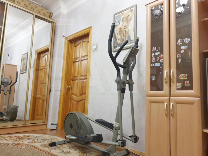 2-к. квартира, 54,3 м², 1/3 эт.