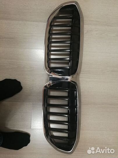 Решетка радиатора G20 оригинал