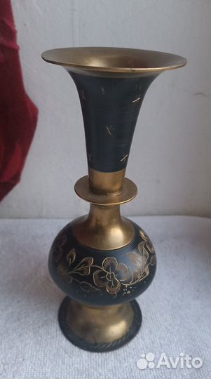 Ваза Вазочка Латунь Индия Штихель на черном Винтаж