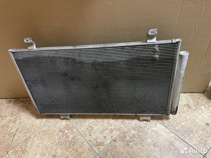 Радиатор кондиционера toyota mark x lexus gs350