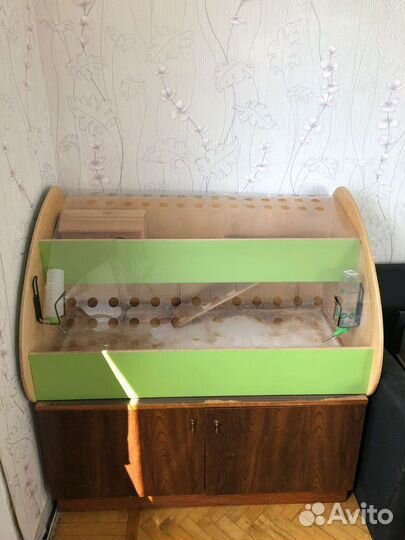 Стеллаж с тумбой для морских свинок