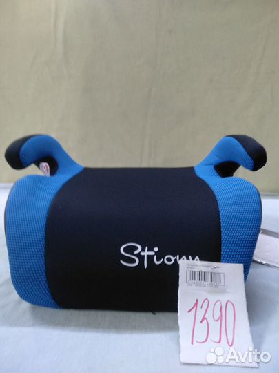 Автокресло-бустер