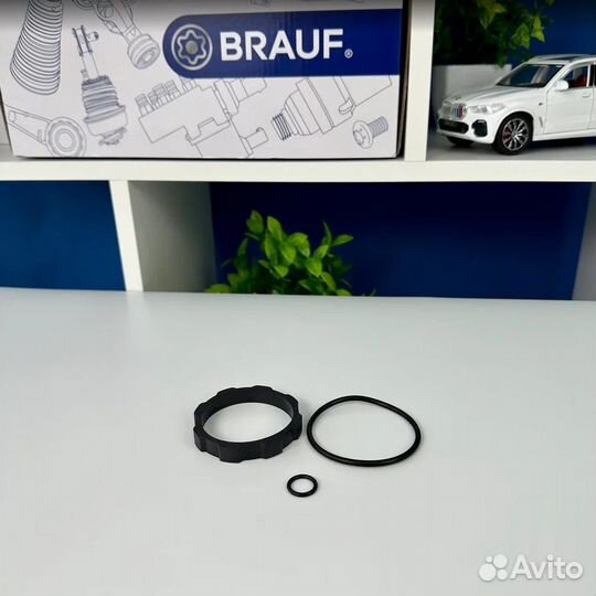 Резиновый уплотнитель пневм-на Touareg Cayenne