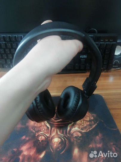 Беспроводные наушники