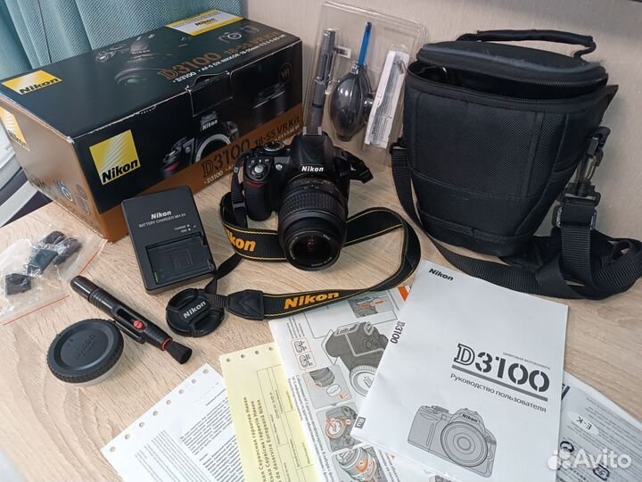 Зеркальный фотоаппарат Nikon D3100