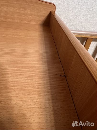 Детская кроватка с комодом