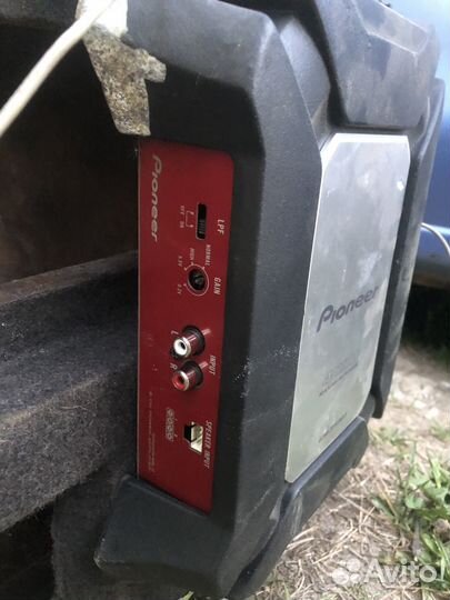 Сабуферы и усилитель