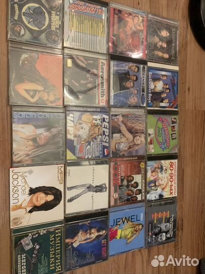 Классная коллекция дисков (CD, DVD, MP3)