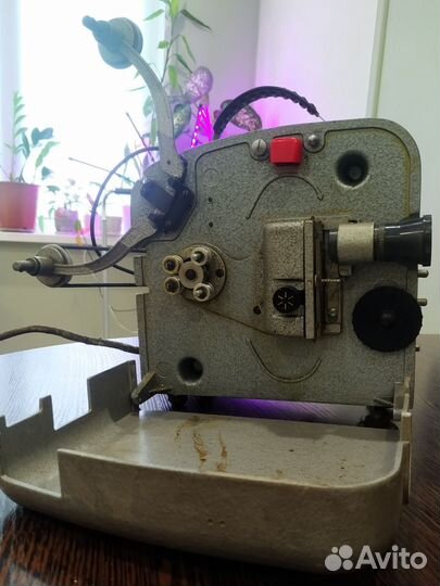 Кинопроектор луч 2