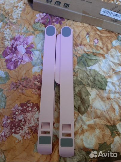 Подставка для нетбука