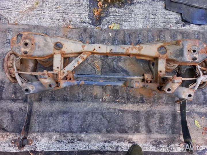 Подрамник задний Ford Focus 1