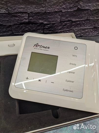 Оборудование для макияжа V9