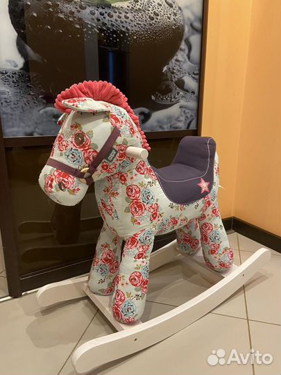 Качалка лошадь