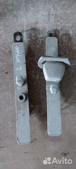 Механизм регулировки ремня на Kia Shuma