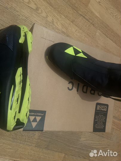 Лыжные ботинки fischer carbon skate, EU43