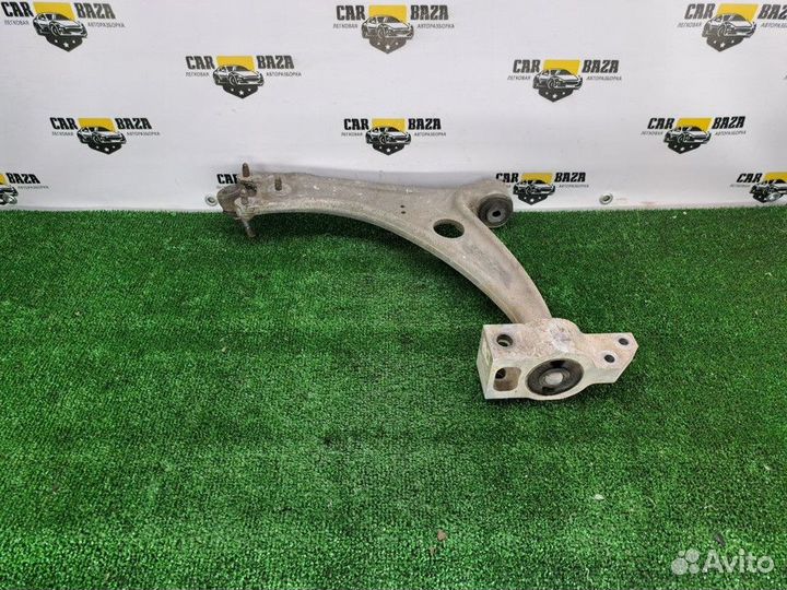 Рычаг подвески передний R