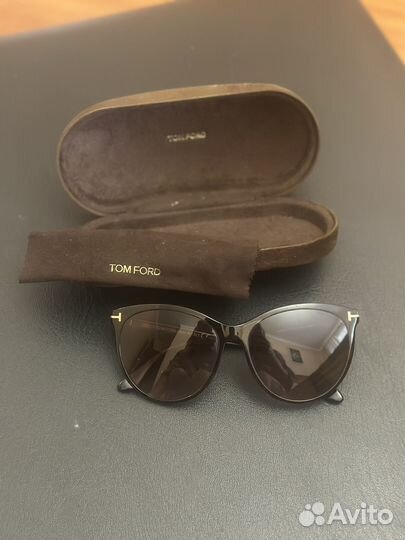 Солнцезащитные очки