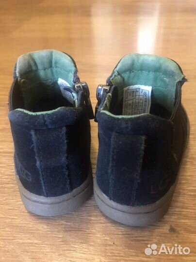 Ботинки детские Ugg, длина стопы 15 см